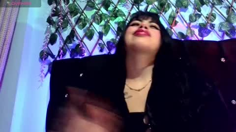 Snapshot of sylvana_19 chatting on December 2024 04:03:02 AM online show from December 2024 04:03:02 AM