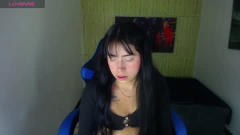 Snapshot of sylvana_19 chatting on February 2025 02:17:01 AM online show from February 2025 02:17:01 AM