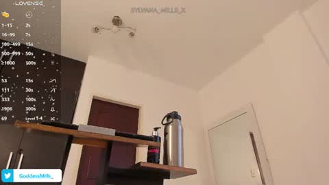 Snapshot of sylvana_mills_x chatting on June 2026 07:49:01 PM Sylvana online show from June 2026 07:49:01 PM