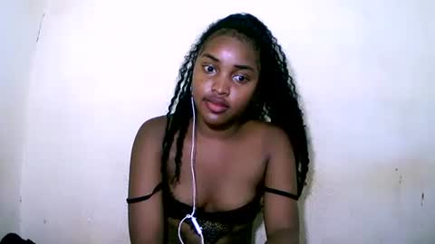sylviasexy27 online show from January 2025 12:46:02 AM