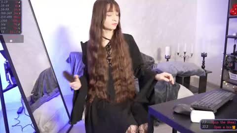 Sylvie online show from March 2026 02:24:01 AM