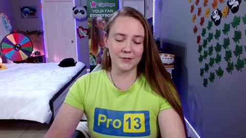 Jennah online show from March 2026 02:04:02 AM