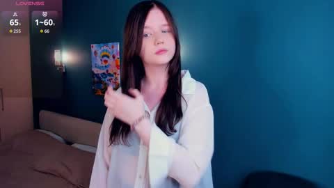 Emily online show from September 2025 04:17:02 AM