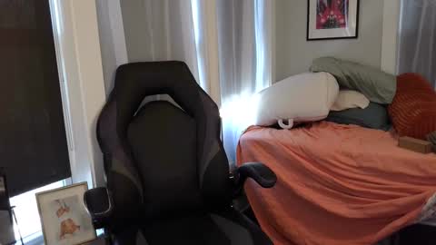 szalonaskian online show from October 2025 05:43:02 PM