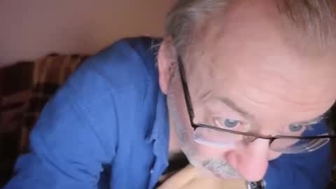 szaszinno6669068 online show from September 2025 02:11:01 AM