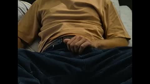 Tom online show from September 2025 10:53:01 PM