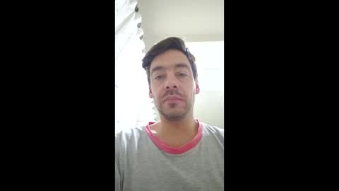 Snapshot of t_fuenzalida chatting on May 2026 08:42:01 AM t_fuenzalida online show from May 2026 08:42:01 AM