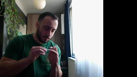 Snapshot of t_huracane chatting on January 2025 06:10:01 AM Huracane online show from January 2025 06:10:01 AM
