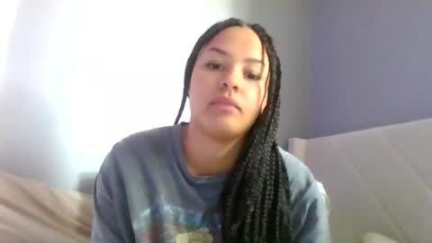 t_princess_t online show from November 2025 05:24:01 PM