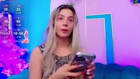 Arianna online show from June 2026 12:18:02 PM