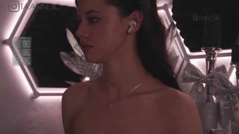 TAANNI online show from January 2025 04:47:01 AM