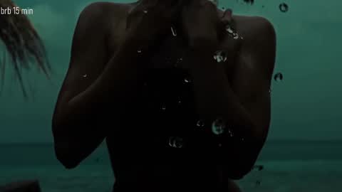 TAANNI online show from December 2025 05:43:02 PM