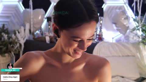 TAANNI online show from December 2025 07:26:02 AM