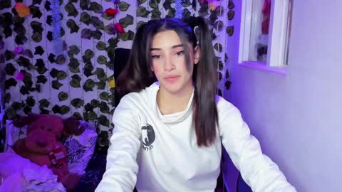 Snapshot of tabitapurple chatting on December 2024 11:51:02 AM TABITA online show from December 2024 11:51:02 AM