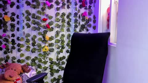 Snapshot of tabitapurple chatting on December 2024 02:57:01 PM TABITA online show from December 2024 02:57:01 PM