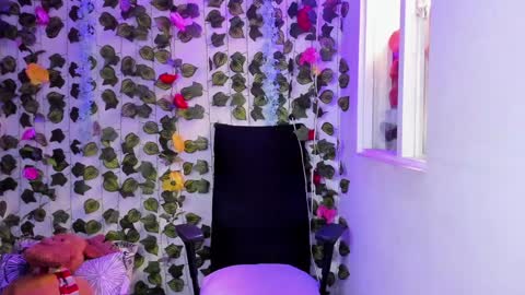 Snapshot of tabitapurple chatting on December 2024 05:54:01 PM TABITA online show from December 2024 05:54:01 PM