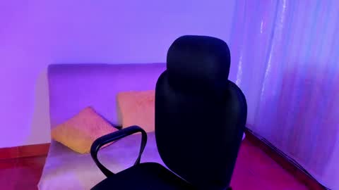 Snapshot of tabitapurple chatting on December 2024 07:20:01 PM TABITA online show from December 2024 07:20:01 PM