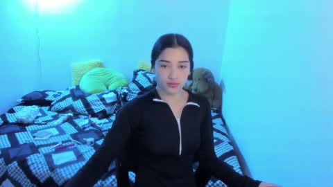 Snapshot of tabitapurple chatting on February 2025 12:39:02 PM TABITA online show from February 2025 12:39:02 PM