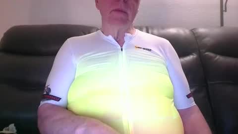 tacrunner66_ online show from March 2025 03:07:02 PM