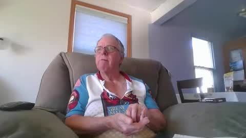 Snapshot of tacrunner66_ chatting on April 2026 11:07:02 PM tacrunner66_ online show from April 2026 11:07:02 PM