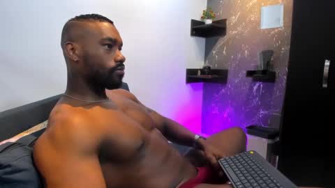 Snapshot of tafari_1 chatting on December 2024 10:34:02 PM Tafari Zulu online show from December 2024 10:34:02 PM