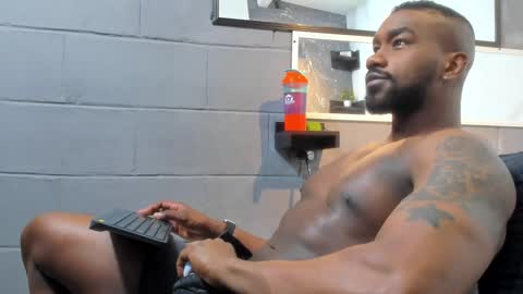 Snapshot of tafari_1 chatting on December 2024 12:16:02 PM Tafari Zulu online show from December 2024 12:16:02 PM