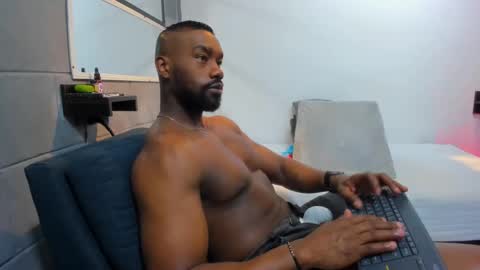 Snapshot of tafari_1 chatting on January 2025 01:16:02 PM Tafari Zulu online show from January 2025 01:16:02 PM