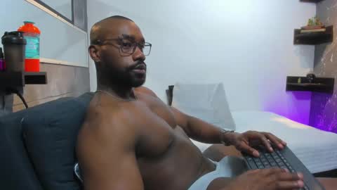 Snapshot of tafari_1 chatting on February 2025 01:30:02 AM Tafari Zulu online show from February 2025 01:30:02 AM