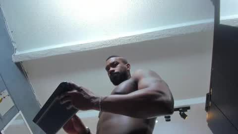 Snapshot of tafari_1 chatting on October 2025 10:54:02 PM Tafari Zulu online show from October 2025 10:54:02 PM