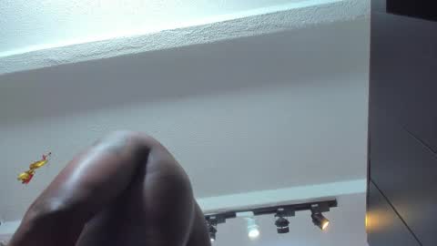 Snapshot of tafari_1 chatting on November 2025 11:18:01 PM Tafari Zulu online show from November 2025 11:18:01 PM