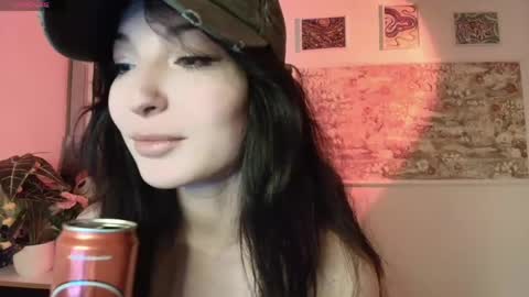 Snapshot of tahirawagner chatting on April 2026 05:18:01 PM TahiraWagner online show from April 2026 05:18:01 PM