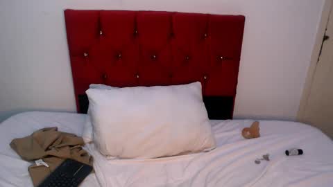 Snapshot of tainara_ebonny chatting on November 2025 07:19:02 AM Tainara online show from November 2025 07:19:02 AM