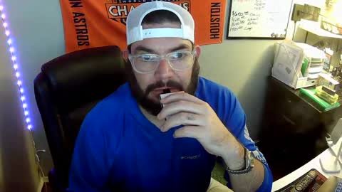 Snapshot of taintnuzzler_13 chatting on September 2025 05:00:02 AM TaintNuzzler online show from September 2025 05:00:02 AM