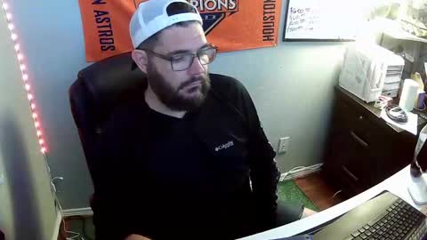 Snapshot of taintnuzzler_13 chatting on October 2025 10:56:02 AM TaintNuzzler online show from October 2025 10:56:02 AM