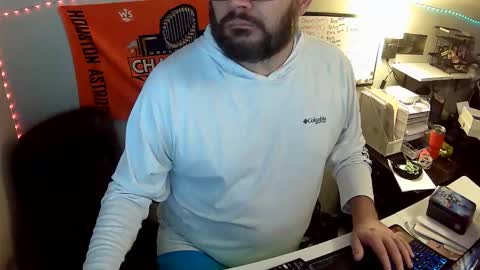 Snapshot of taintnuzzler_13 chatting on October 2025 09:32:01 AM TaintNuzzler online show from October 2025 09:32:01 AM