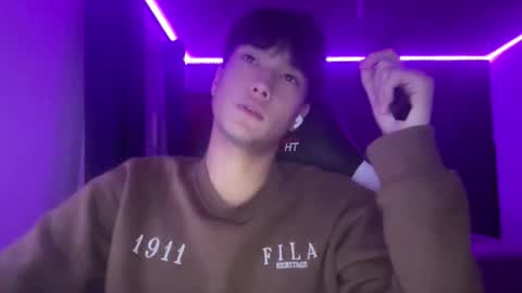 Snapshot of taiob283 chatting on October 2025 07:14:02 PM Ben online show from October 2025 07:14:02 PM