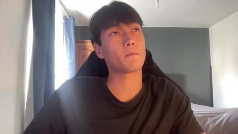 Snapshot of taiob283 chatting on October 2025 01:45:02 PM Ben online show from October 2025 01:45:02 PM