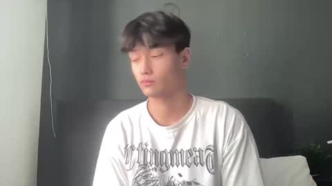 Snapshot of taiob283 chatting on January 2026 02:19:01 PM Ben online show from January 2026 02:19:01 PM