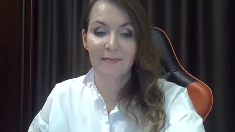 Snapshot of taisialucky77 chatting on November 2025 05:24:01 PM taisialucky77 online show from November 2025 05:24:01 PM