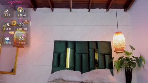 Taissa online show from September 2025 08:47:02 PM