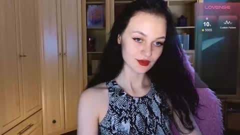 Snapshot of taissia_sweet chatting on February 2025 04:07:01 AM Im Taya online show from February 2025 04:07:01 AM