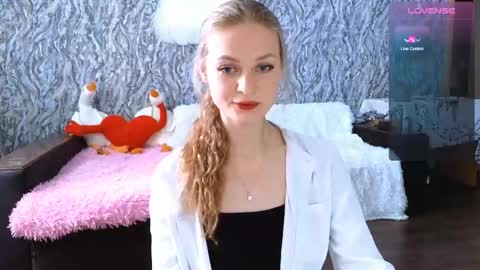 Snapshot of taissia_sweet chatting on September 2025 07:57:01 AM Im Taya online show from September 2025 07:57:01 AM