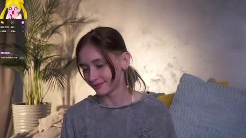 Mia online show from May 2026 06:07:02 AM