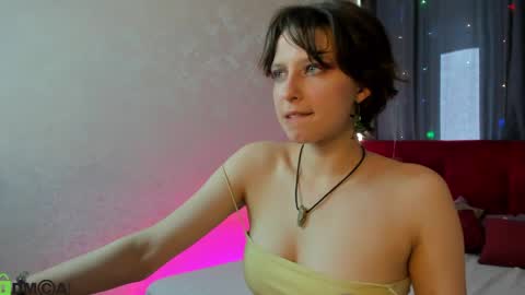 Snapshot of taithelmi chatting on March 2026 09:32:01 AM Jean online show from March 2026 09:32:01 AM