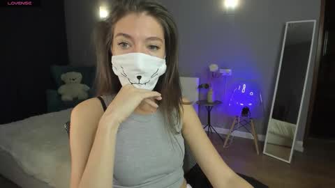 Sasha online show from September 2025 01:49:02 AM