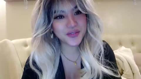 Lena online show from February 2025 08:11:02 PM