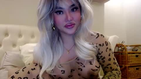 Lena online show from February 2025 02:49:01 PM