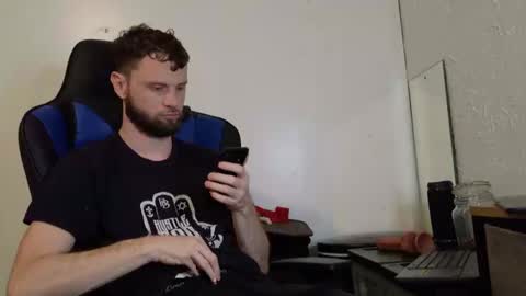 Talen James online show from November 2025 08:33:02 PM