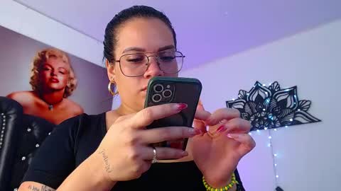 Snapshot of taliana36 chatting on February 2025 12:49:02 PM taliana36 online show from February 2025 12:49:02 PM