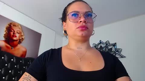 Snapshot of taliana36 chatting on February 2025 01:10:02 PM taliana36 online show from February 2025 01:10:02 PM